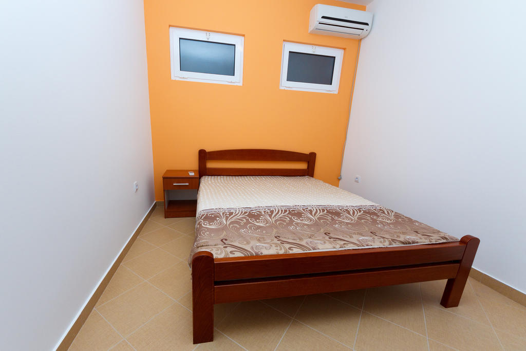 Apartments Sergej Sutomore Habitación foto